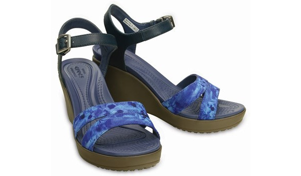 Leigh II Ankle Strap Graphic Wedge, Navy/Walnut 4